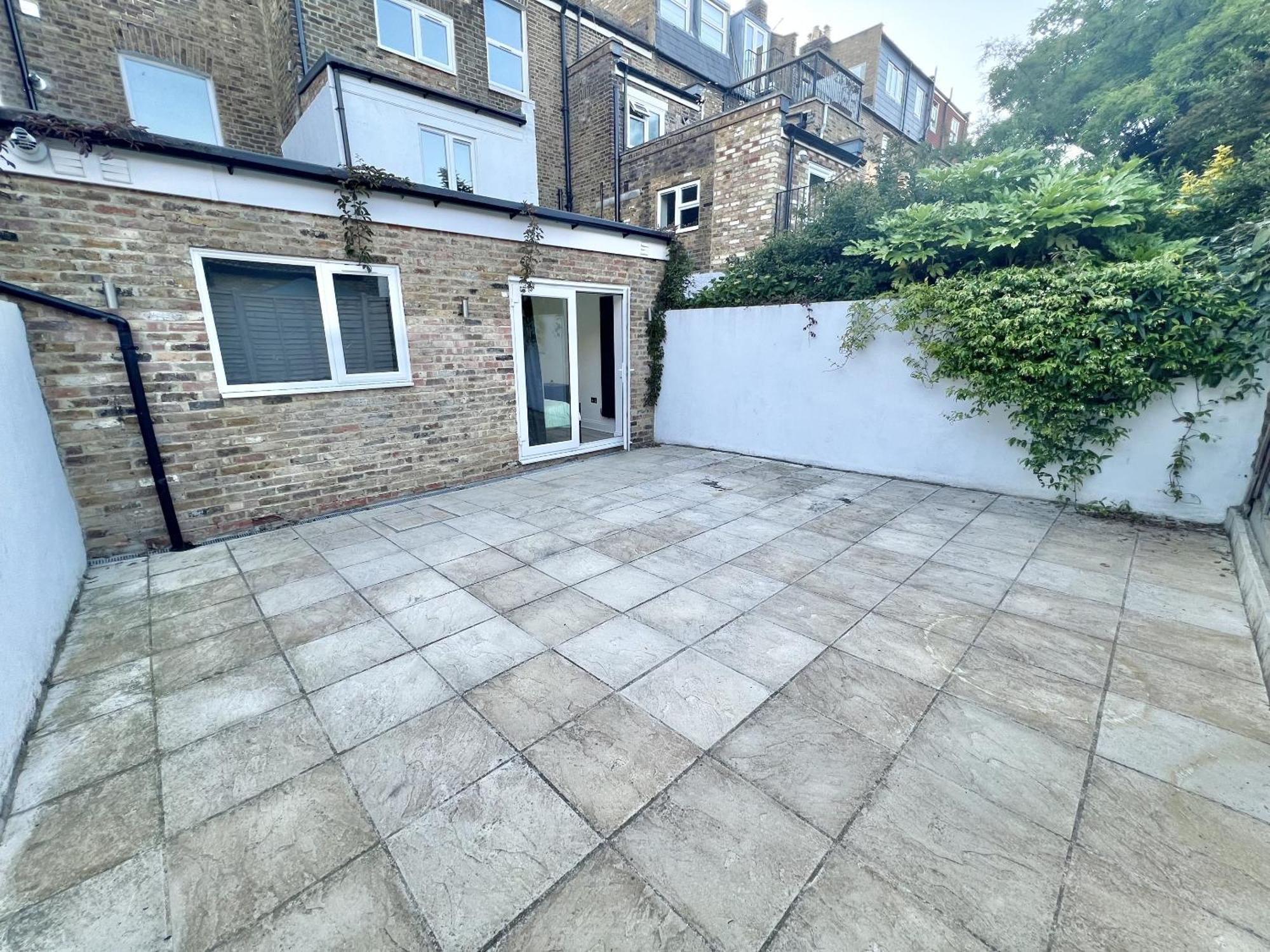 Charming 3-Bed Flat In Shepherds Bush - Sleeps 9 لندن المظهر الخارجي الصورة
